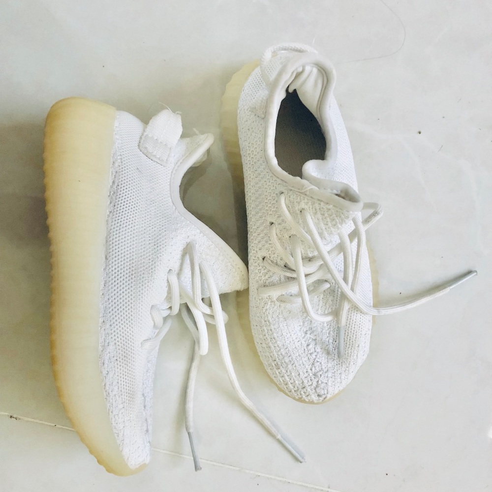 Yeezy Boost V2 Cream/white